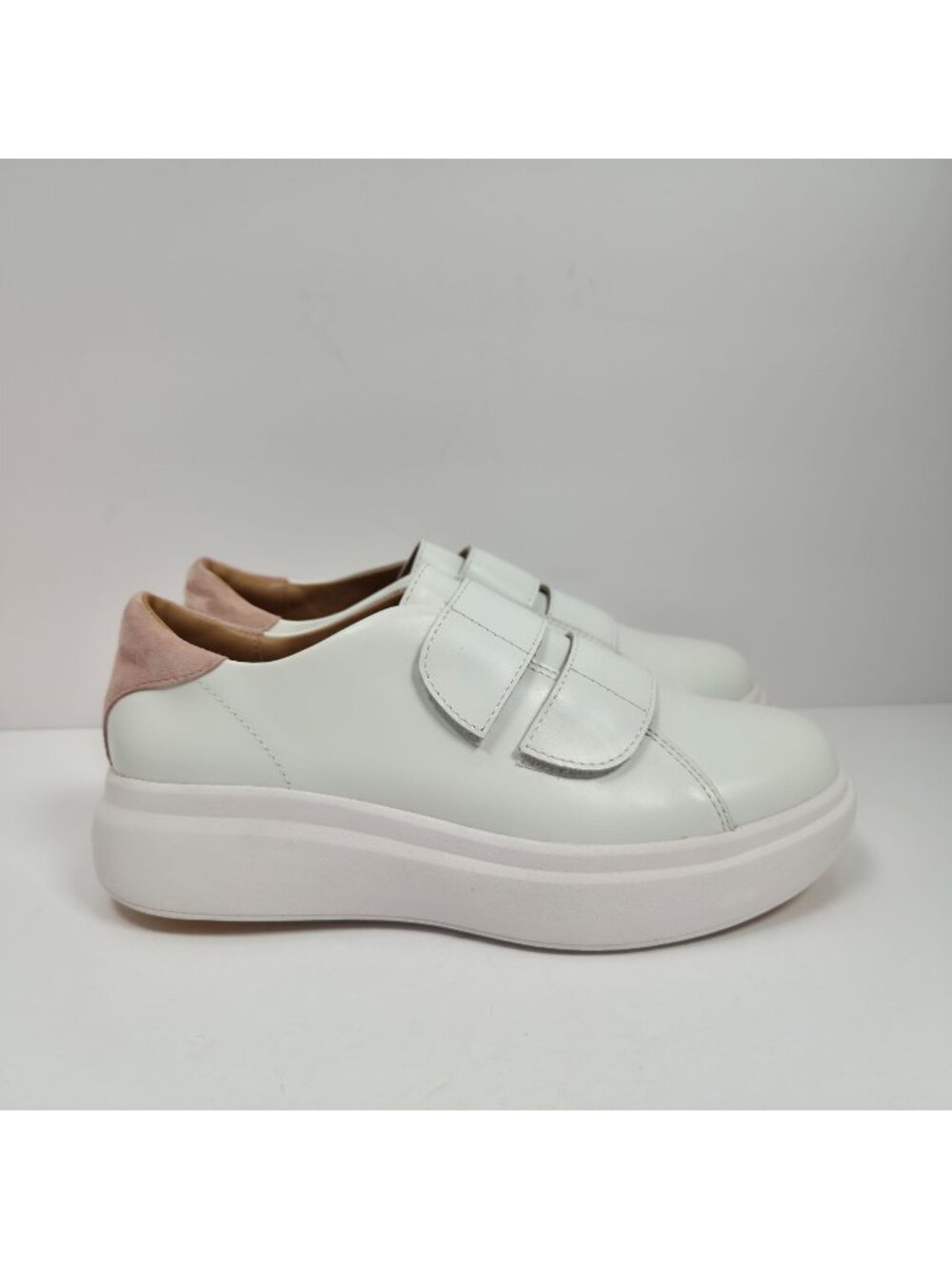 Tsubo Women's White & Pink Leather Platform Sneakers US Size 7-8 NEW NO SIZE TAG